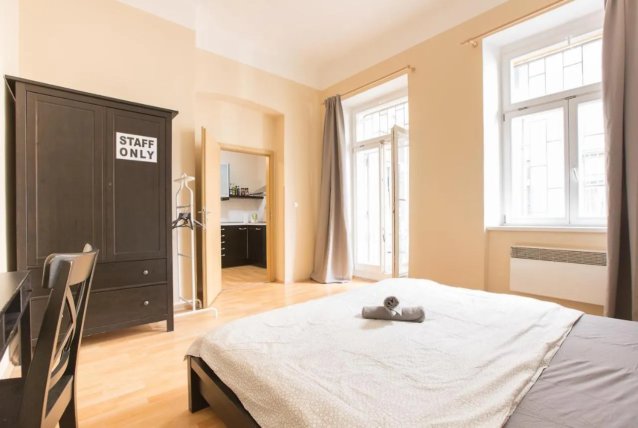 Premier Apartments Near The Museum Prag 0*,  Tschechische Republik